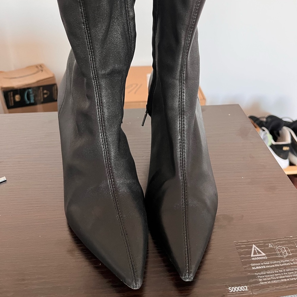 Leather ankle boots